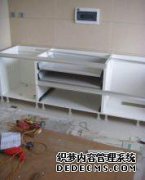 安装主收入安装柜